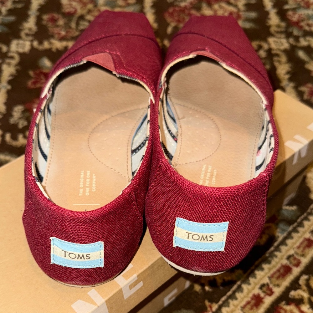 TOMS Burgundy Canvas Slip-Ons - Picture 3 of 9